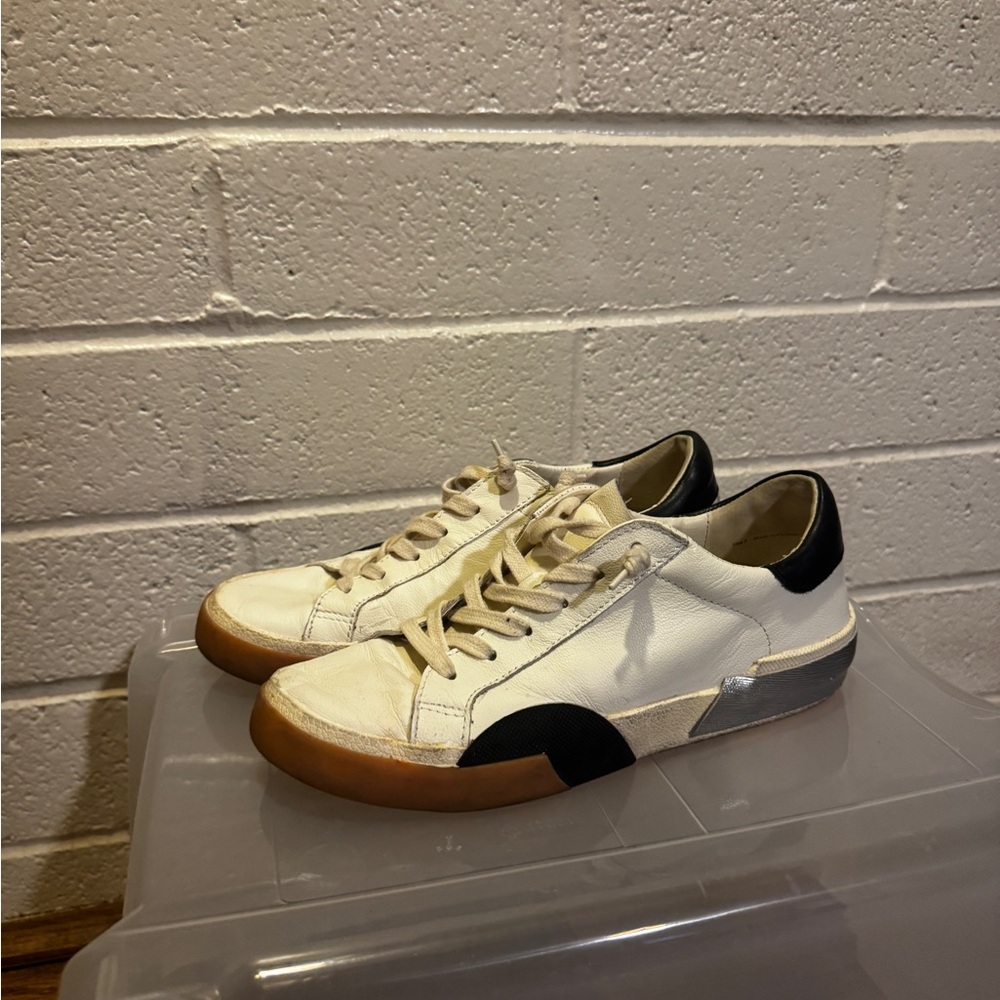 Dolce Vita White Leather Sneakers with Gum Sole and Black Heel
